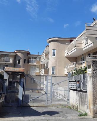 4 LOCALI A CASTEL SAN GIORGIO