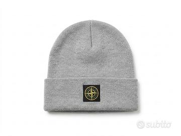 cappello stone island 