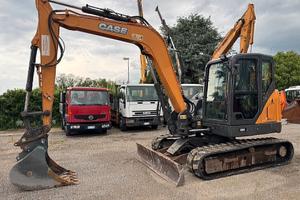 CASE CX80C + Att. Rapido + 2 Benne