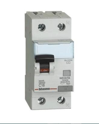 Magnetotermico differenziale BTicino GC8813AC16