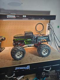 kyosho mad force 1/8 scoppio 