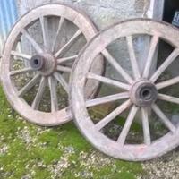 Ruote legno antiche