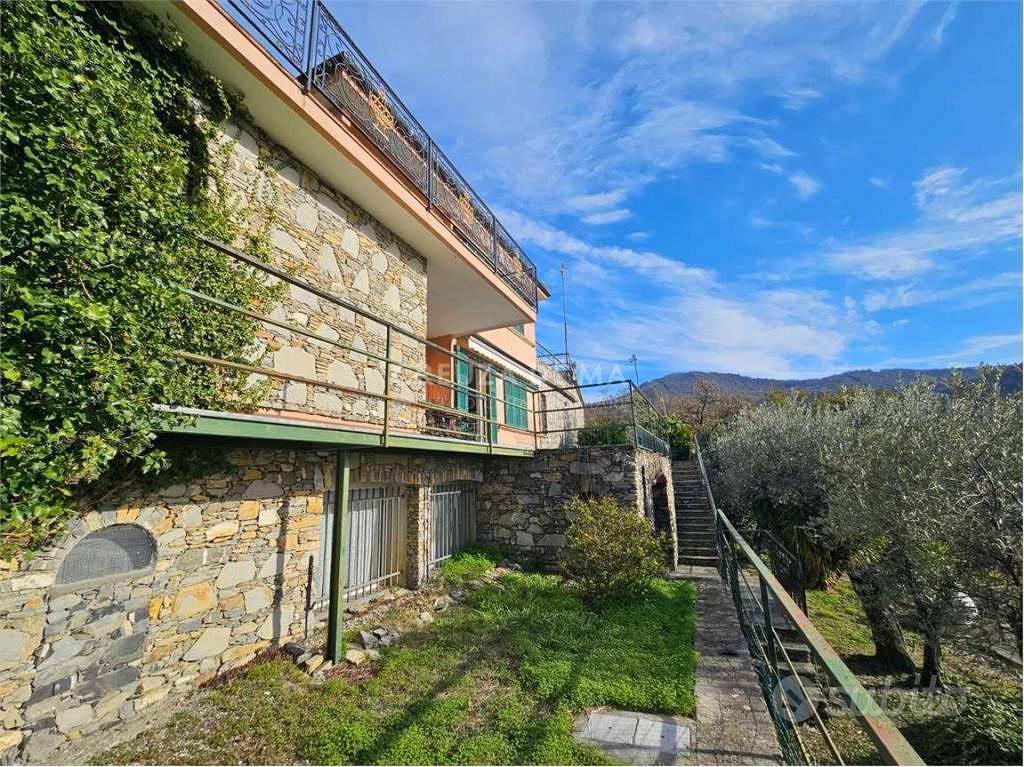 Villa di 287 m² con più di 5 locali e box auto dop - Vista 5