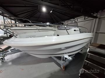 Jeanneau Cap Camarat 5.5 CC S2-Barca Nuova
