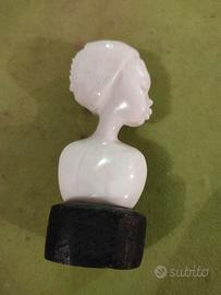 Antica statuina donna africana primi '800.