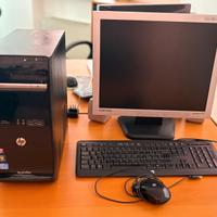 Foto HP Pavilion P6 + monitor + tastiera e mouse