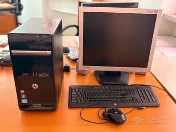 Foto HP Pavilion P6 + monitor + tastiera e mouse