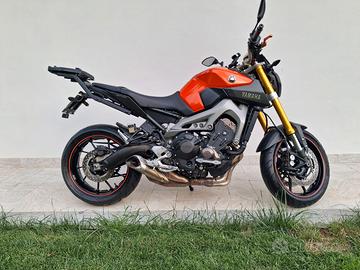 YAMAHA MT-09 ABS