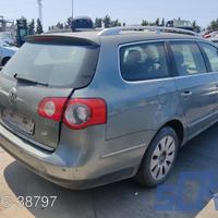 VW PASSAT VARIANT 3C5 2.0 TDI 140CV -ricambi