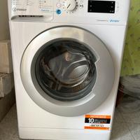 Lavatrice Indesit 8 kg con 2 Anni di Garanzia