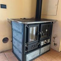 Termocucina Nordica in pietra naturale 25.000 kcal