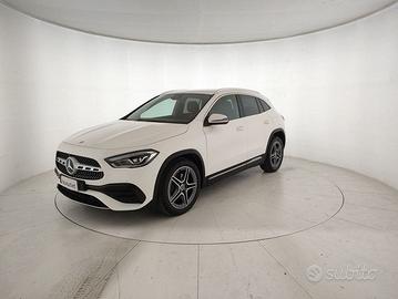 Mercedes-Benz GLA 220 d Premium auto