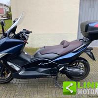 YAMAHA T Max 500