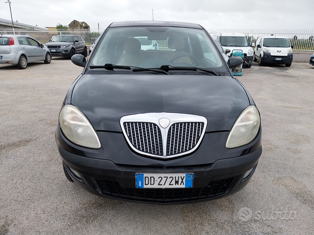 Lancia ypsilon 1.3 m.jet 2006