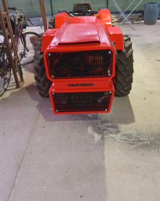Trattore agricolo