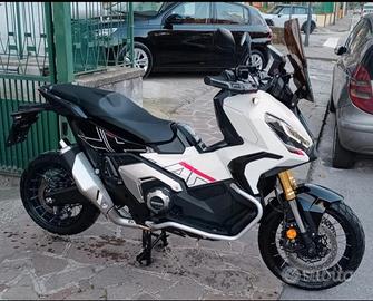 HONDA X-ADV 750 SPECIAL EDITION 