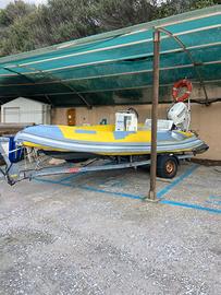 Gommone 5m con motore