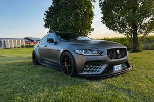 Jaguar XE SV Project8 1/300 5.0 V8 600cv
