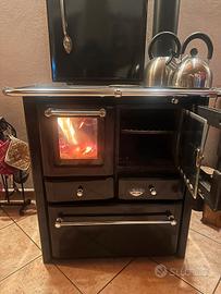 Stufa a legna cuore di ghisa