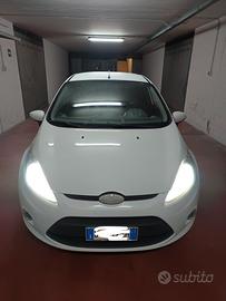 Ford Fiesta 1.400cc Benzina Gpl