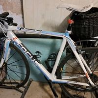 bici da corsa in carbonio focus taglia 55/56