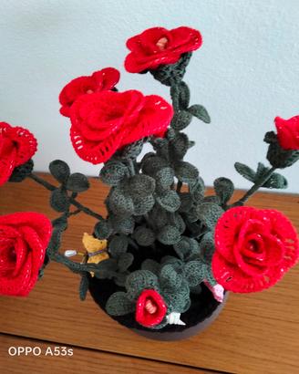 nuovo vaso roselline ad uncinetto hand made