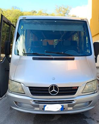 mercedes sprinter 23 posti 