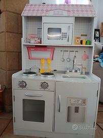 Casadi barbie in legno