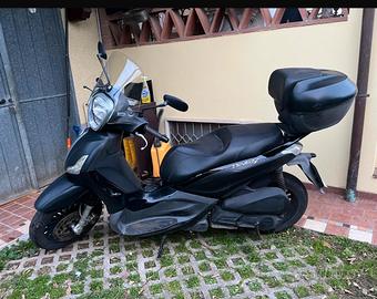 Piaggio Beverly 300