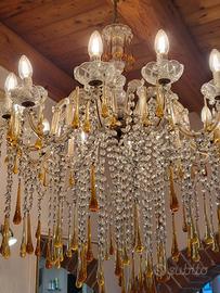 Lampadario in vetro di murano 