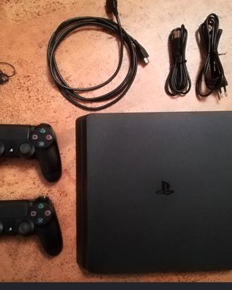 Ps4 con 2 joypad come nuova! Play station 4