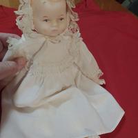 bambola di porcellana