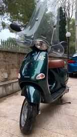 Vespa et4 cc150