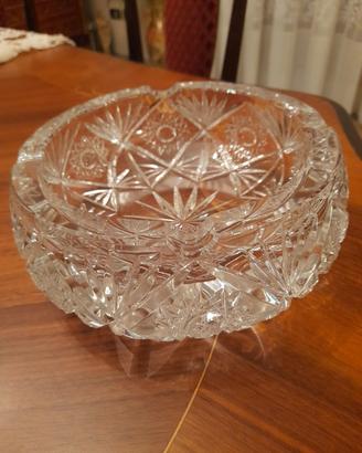 Posacenere in cristallo di Boemia