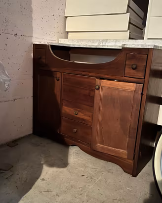 Mobile bagno in vero legno con piano in marmo
