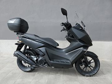 Kymco Skytown 125