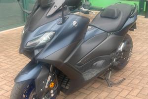 Yamaka T-Max 560 model 2022