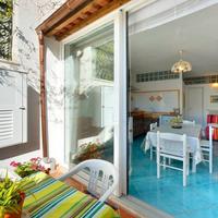 Casetta azzurra a pochi passi dal centro e dal mar