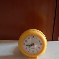 orologio sveglia da viaggio