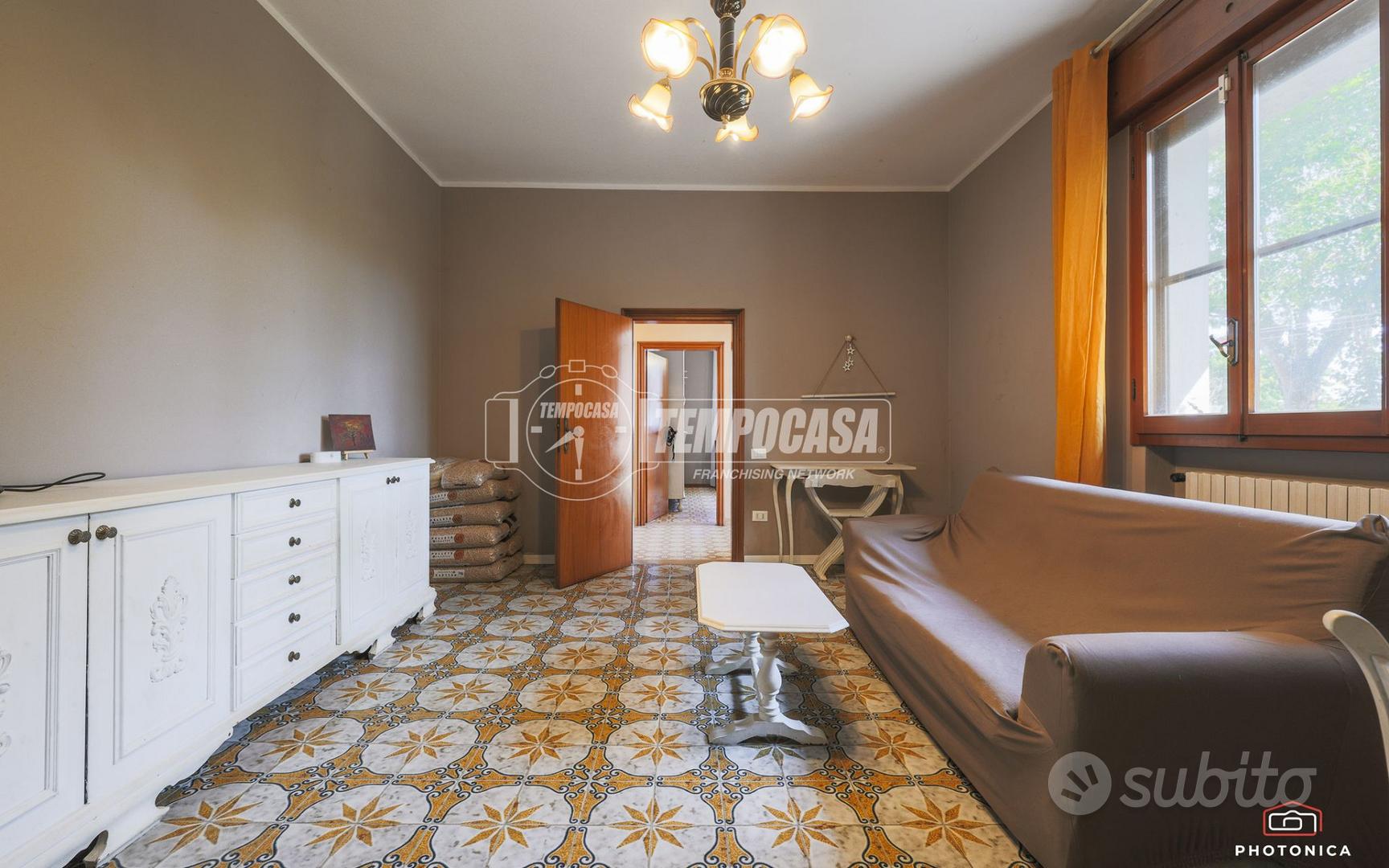 Villa Unifamiliare a Budrio Via Luzzo 8 locali - Vista 4