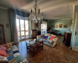 splendido Attico 130 mq. posizione residenziale ..