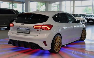 FORD FOCUS MK4 ST-LINE LED