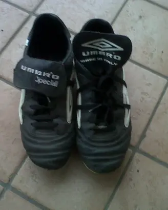 Scarpe calcio umbro n. 40