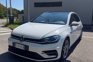 Volkswagen Golf 2.0 TDI 5p. R-Line
