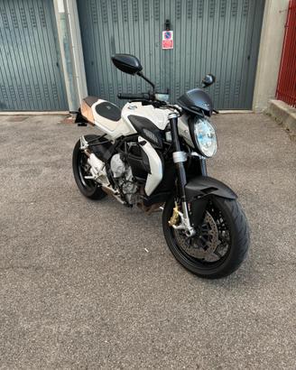 MV Agusta Brutale 675 EAS - Patente A2