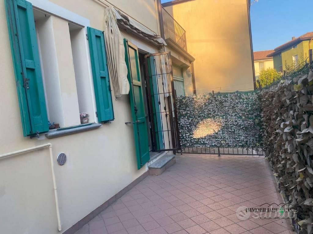Appartamento – RE - Vista 2