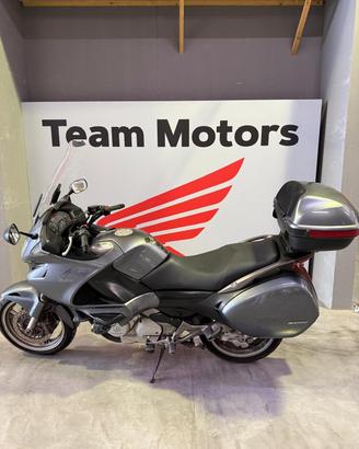 Honda Deauville 700