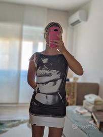 Abito corto aderente estivo 