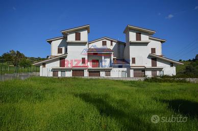 Villa a schiera - Crosia