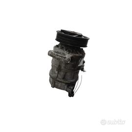 COMPRESSORE A/C VOLKSWAGEN Polo 5° Serie 5Q082080